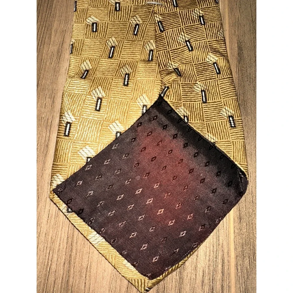 Neo Bill Blas Neck Tie Beige 100% Silk‎